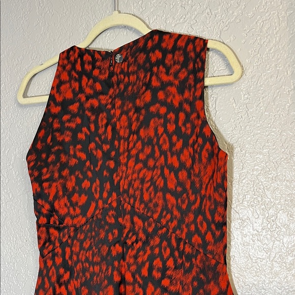 VERSACE COLLECTION RED CUT-OUT SHEETH DRESS - Picture 4 of 16